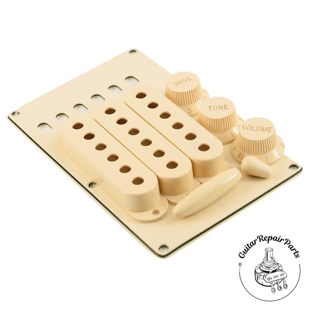 Plastic Accessory Kit For Strat (Knobs, Pickup Covers, Backplate, Tips) - Cream